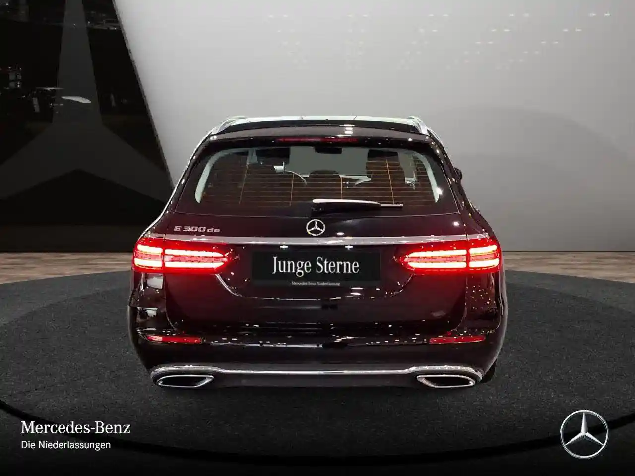 Mercedes-Benz E 300