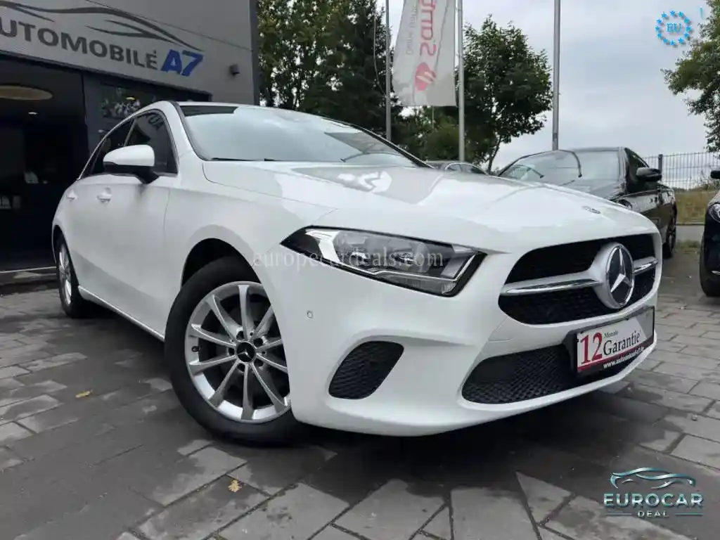 Mercedes-Benz A 220