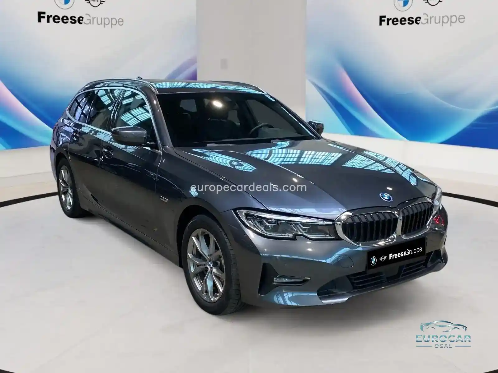 BMW 320