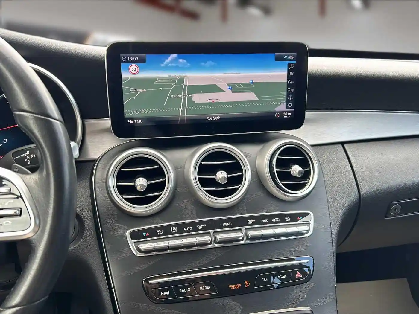 Mercedes-Benz C 200