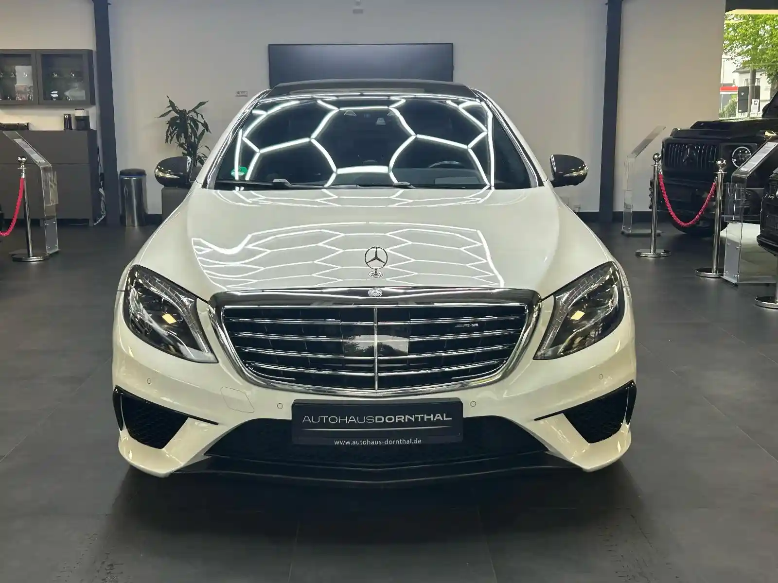 Mercedes-Benz S 63 AMG