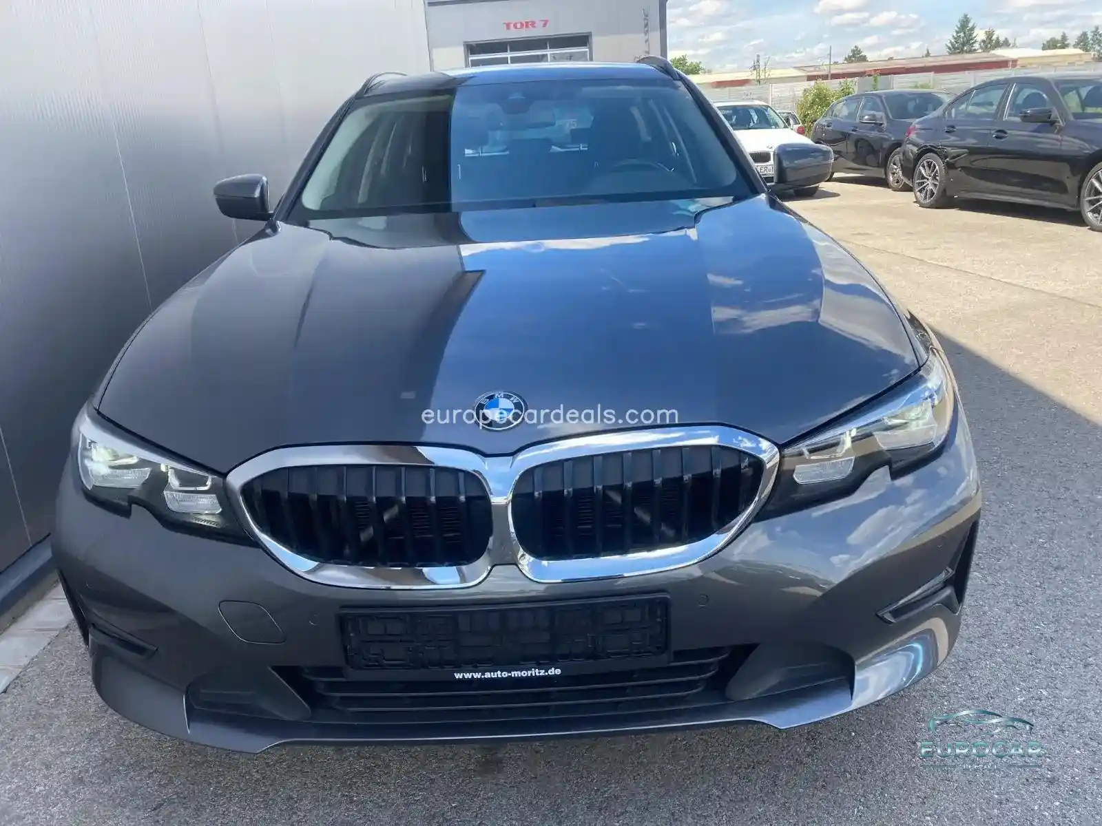 BMW 320