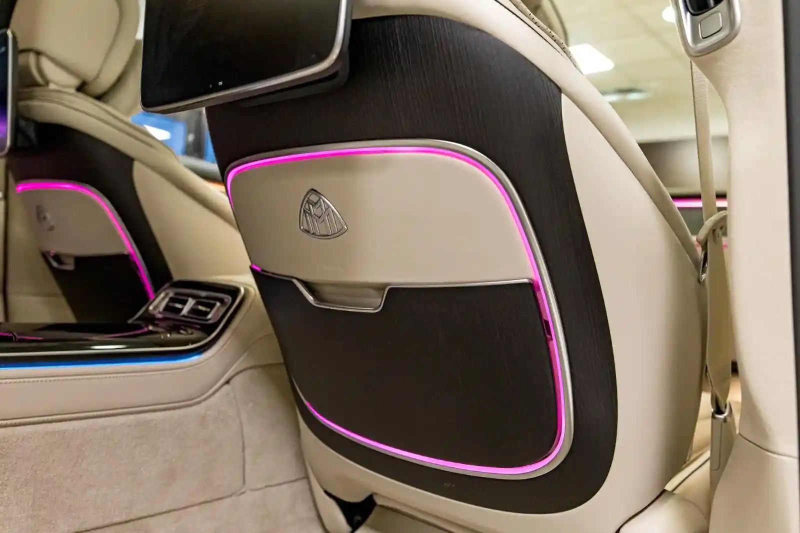 Mercedes-Benz S 680