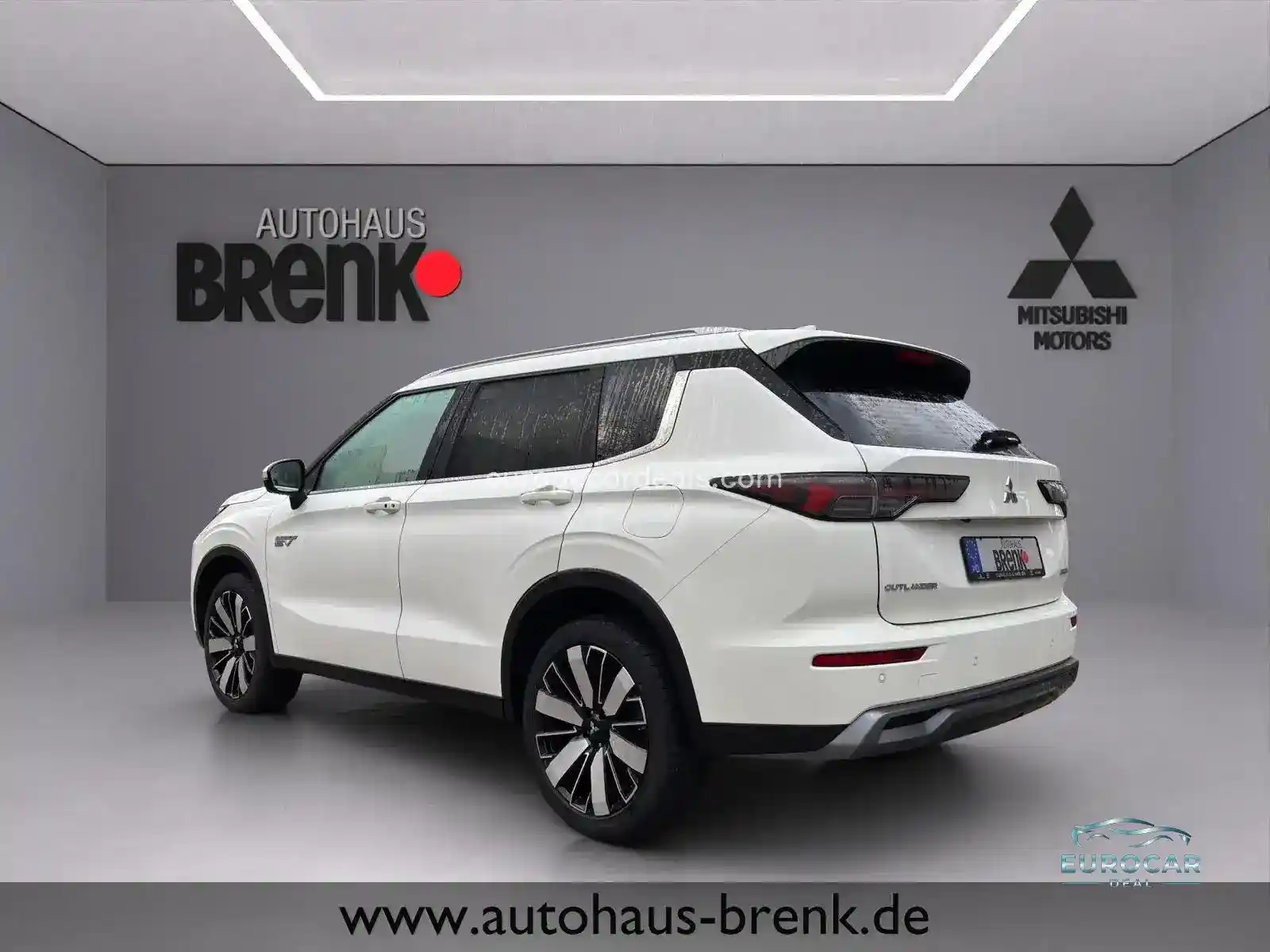 Mitsubishi Plug-in Hybrid Outlander