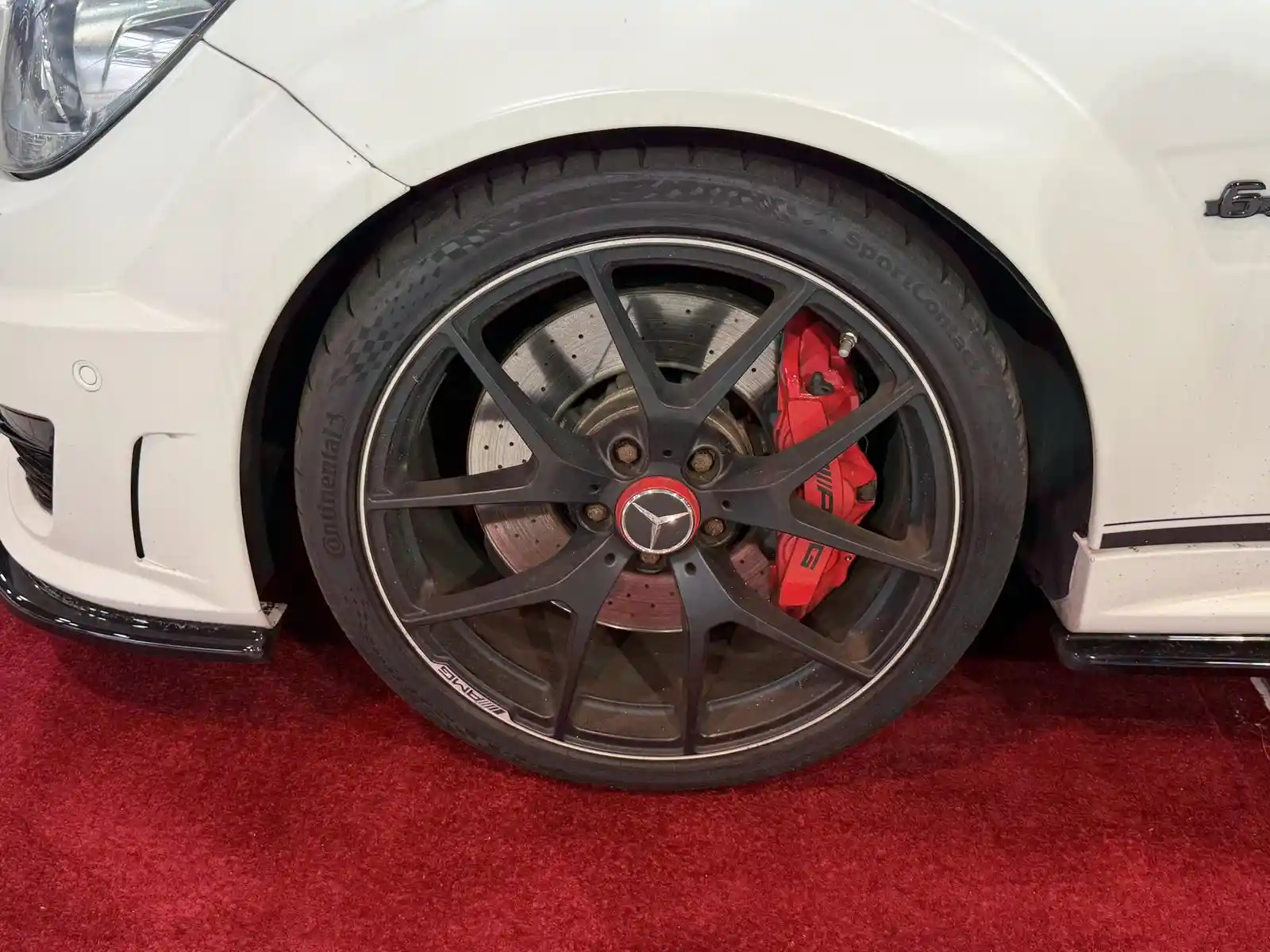 Mercedes-Benz C 63 AMG