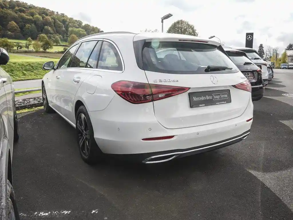 Mercedes-Benz C 300