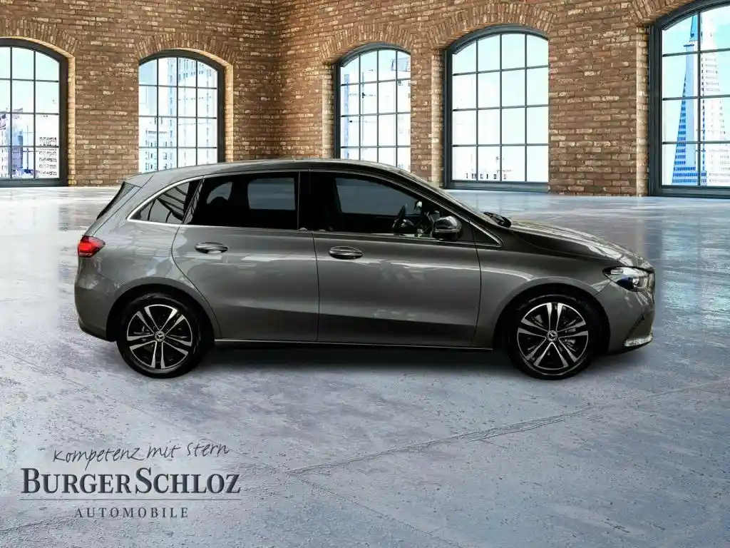 Mercedes-Benz B 180