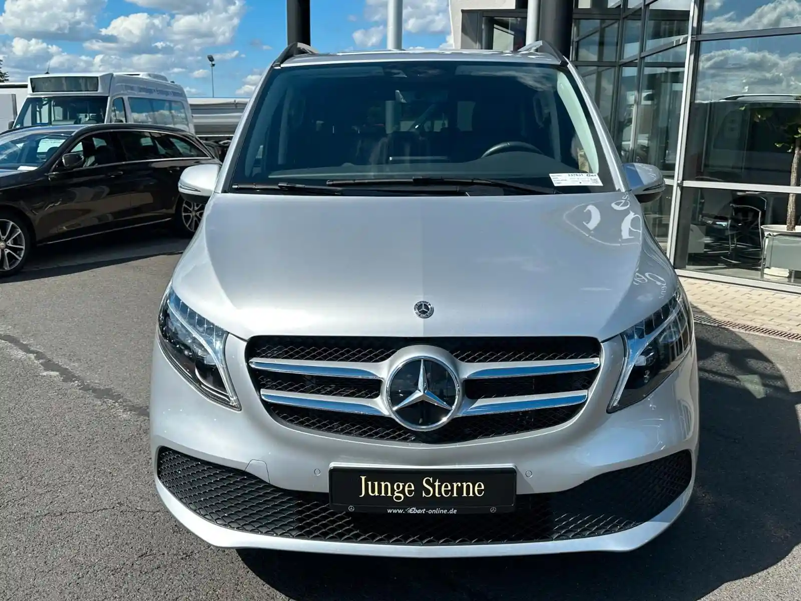 Mercedes-Benz V 250