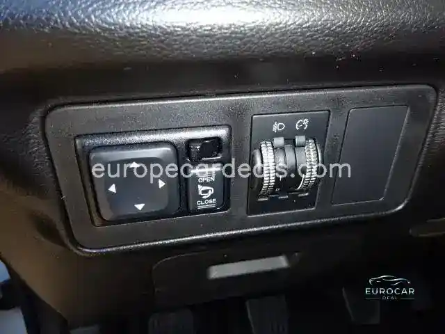JAC 8 Pro