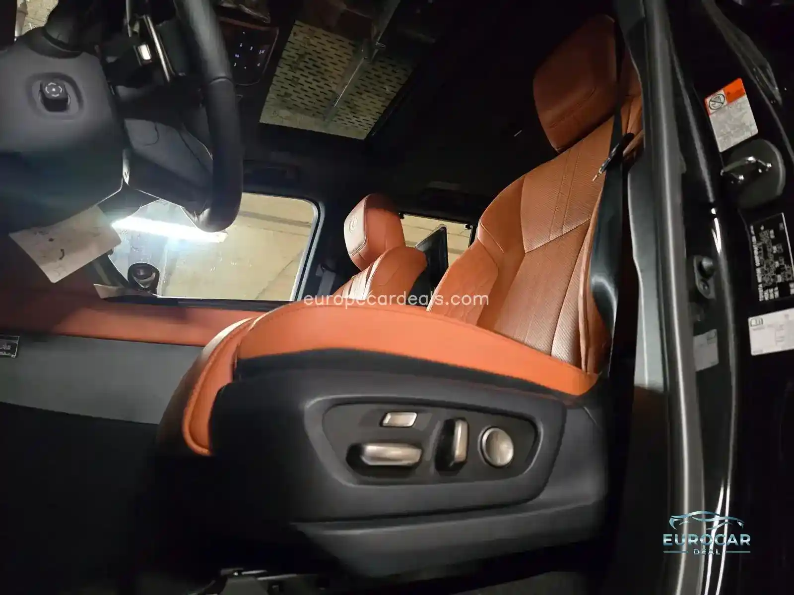 Lexus LX 600