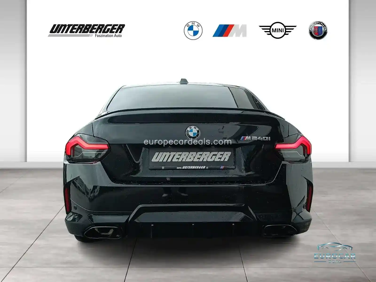 BMW M240i