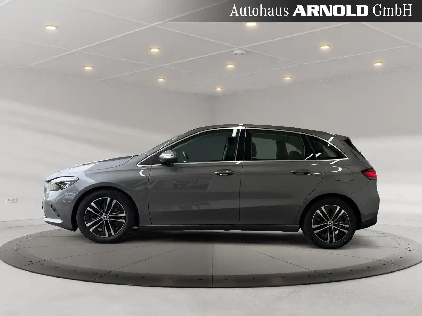 Mercedes-Benz B 220