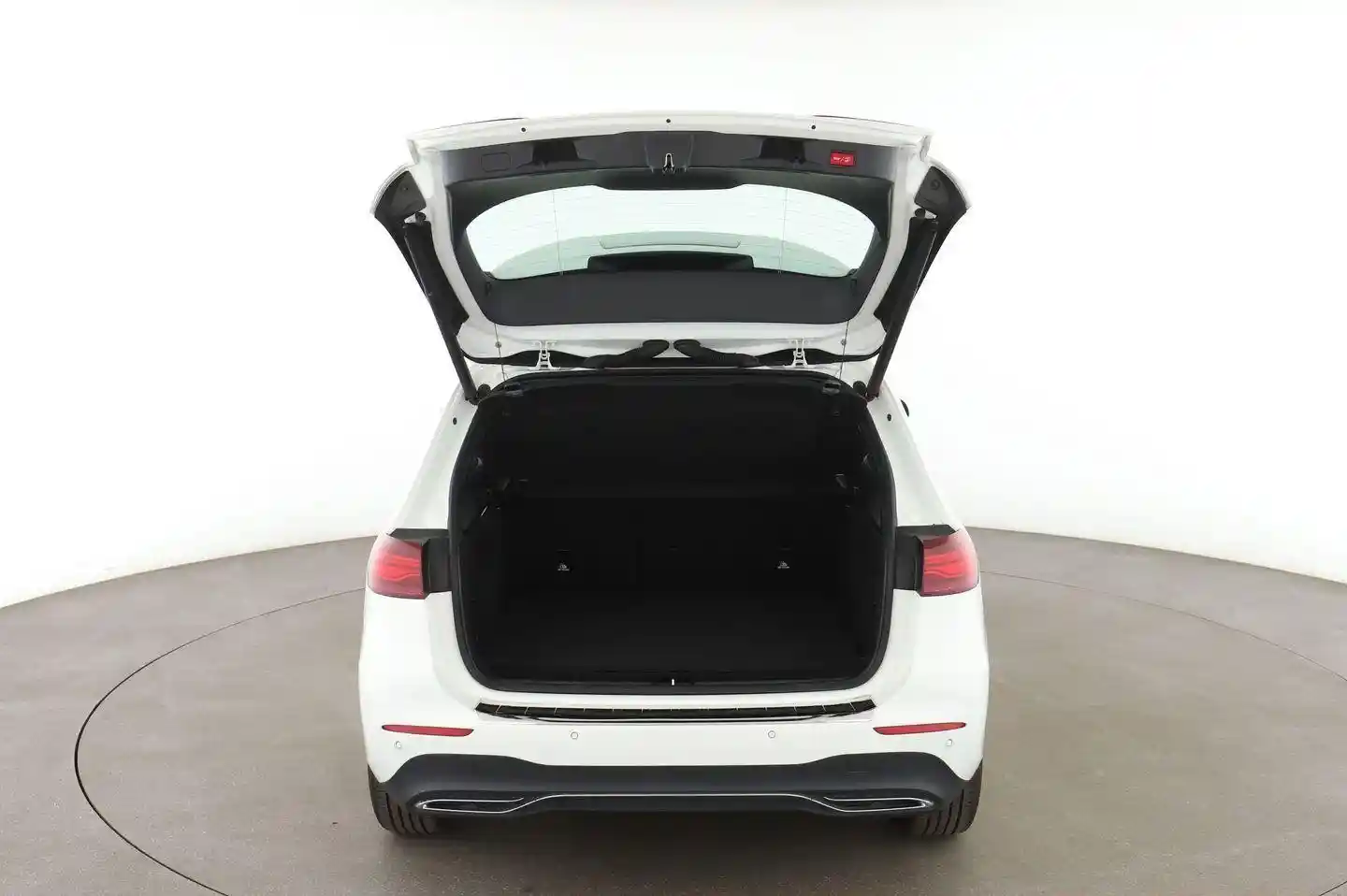 Mercedes-Benz B 220