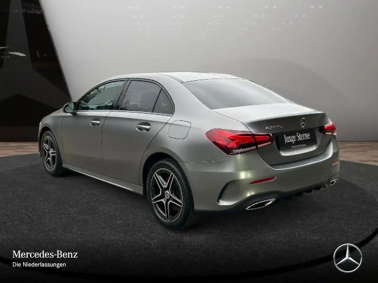 Mercedes-Benz A 250