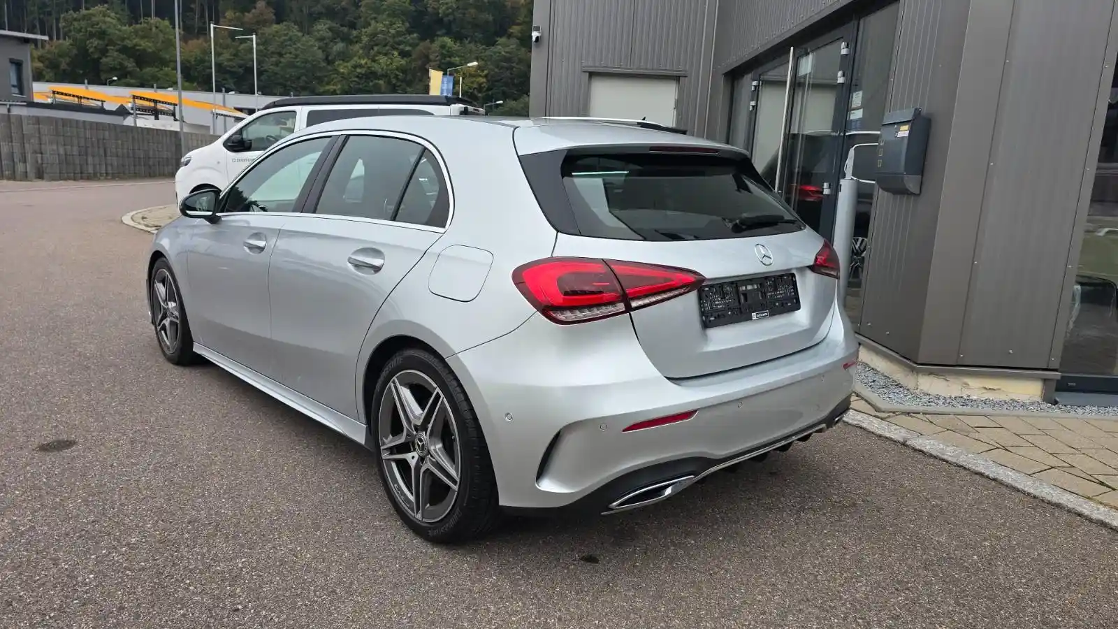 Mercedes-Benz A 220