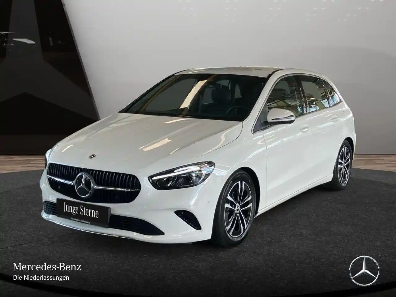 Mercedes-Benz B 200