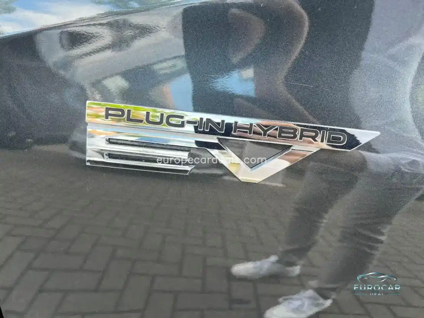 Mitsubishi Plug-in Hybrid Outlander