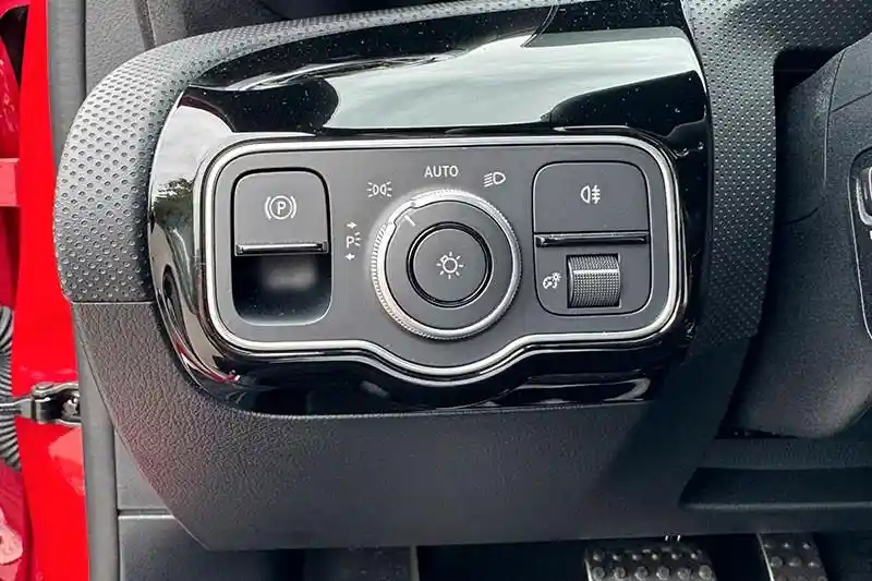 Mercedes-Benz A 250