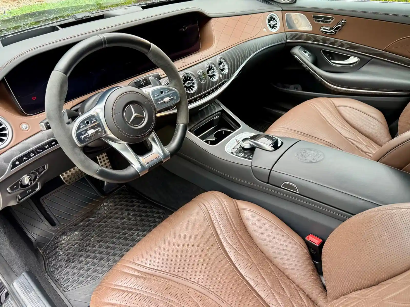 Mercedes-Benz S 63 AMG