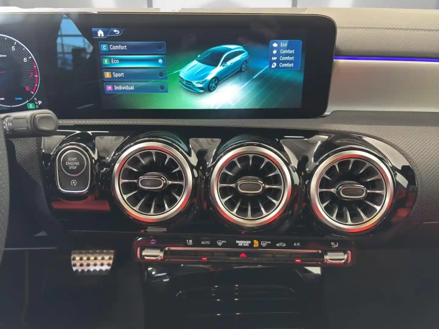 Mercedes-Benz CLA 200 Shooting Brake