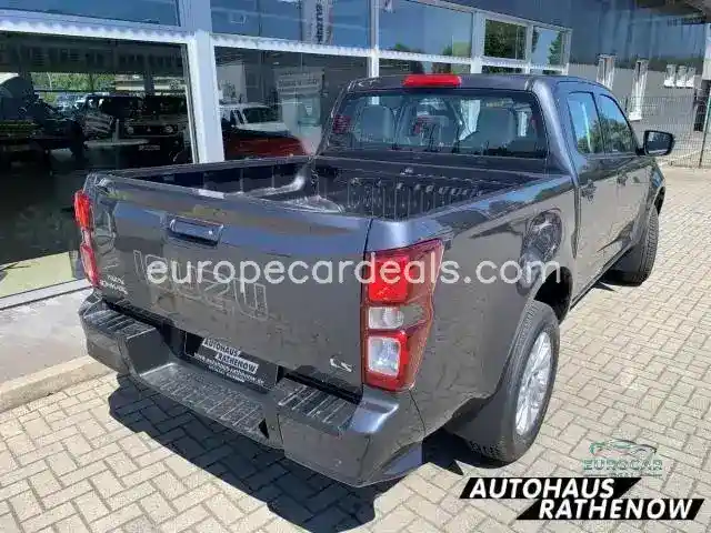Double Cab 4WD LS SHZ Totwinkelassistent S