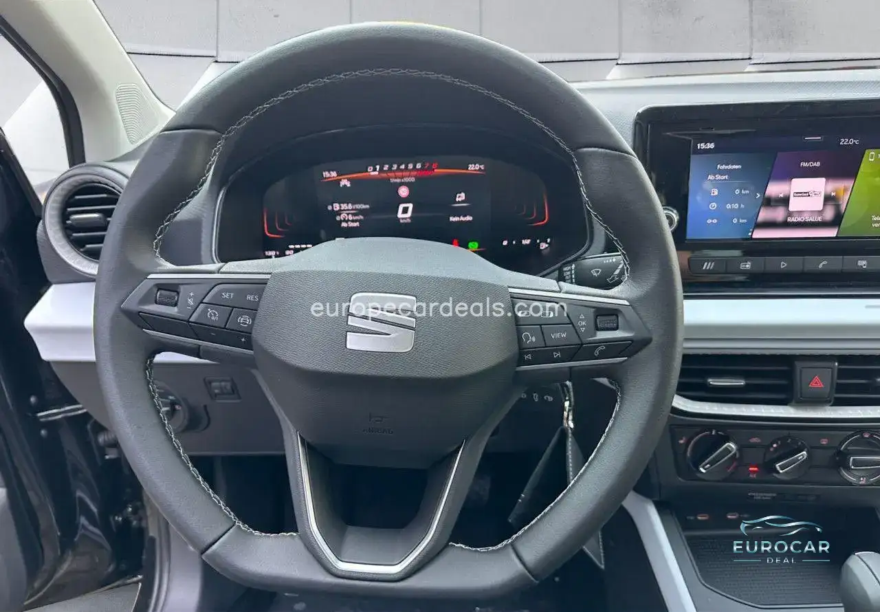 Seat Arona