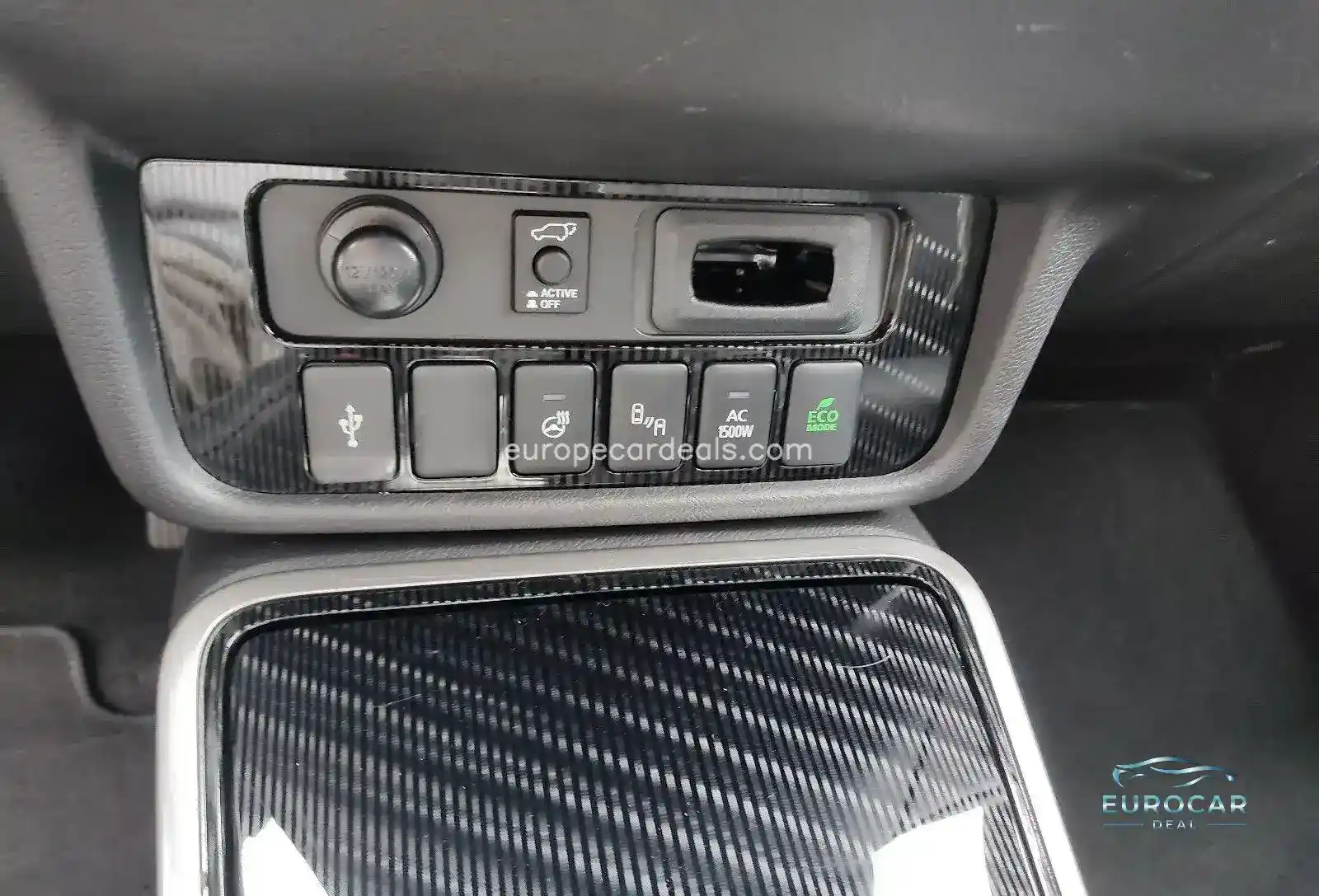 Mitsubishi Plug-in Hybrid Outlander