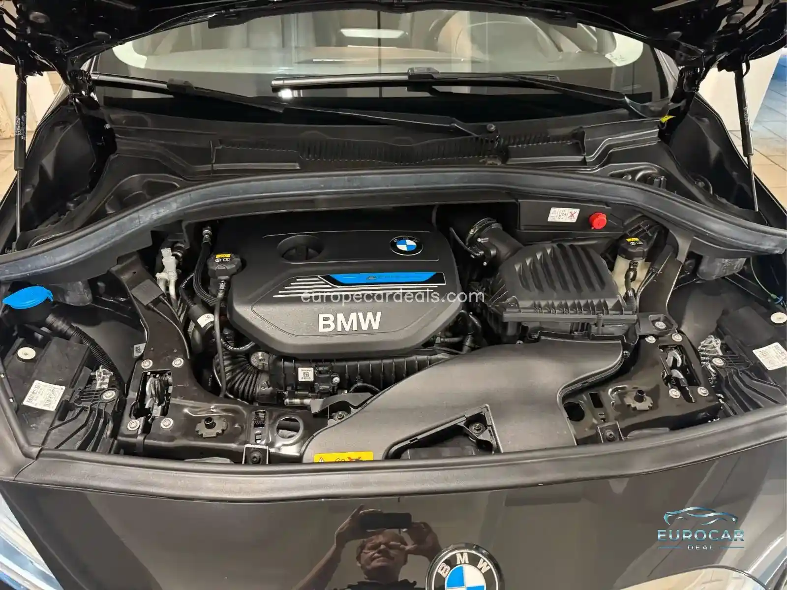 BMW 225