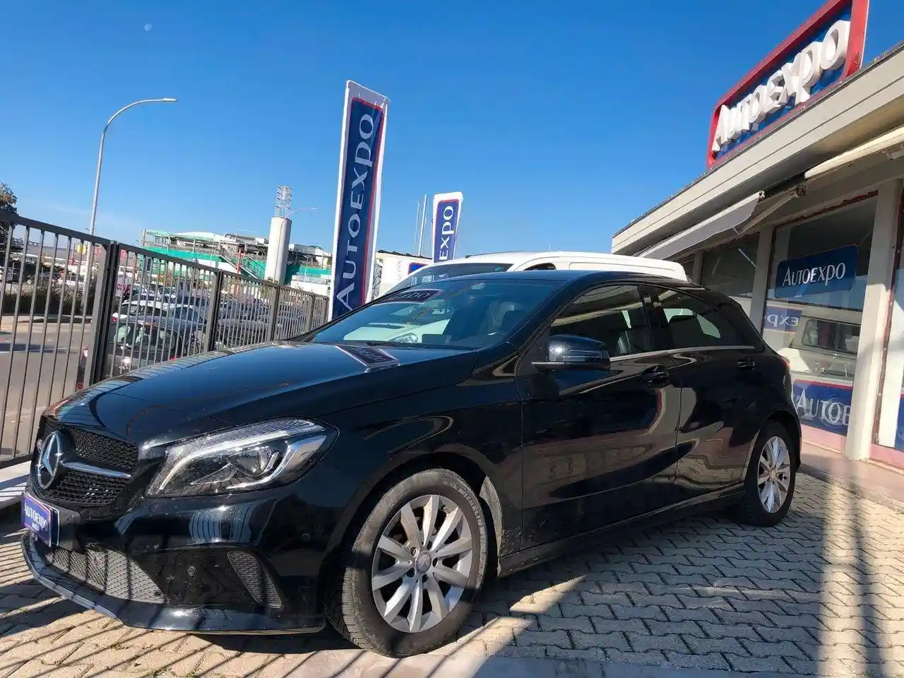 Mercedes-Benz A 180