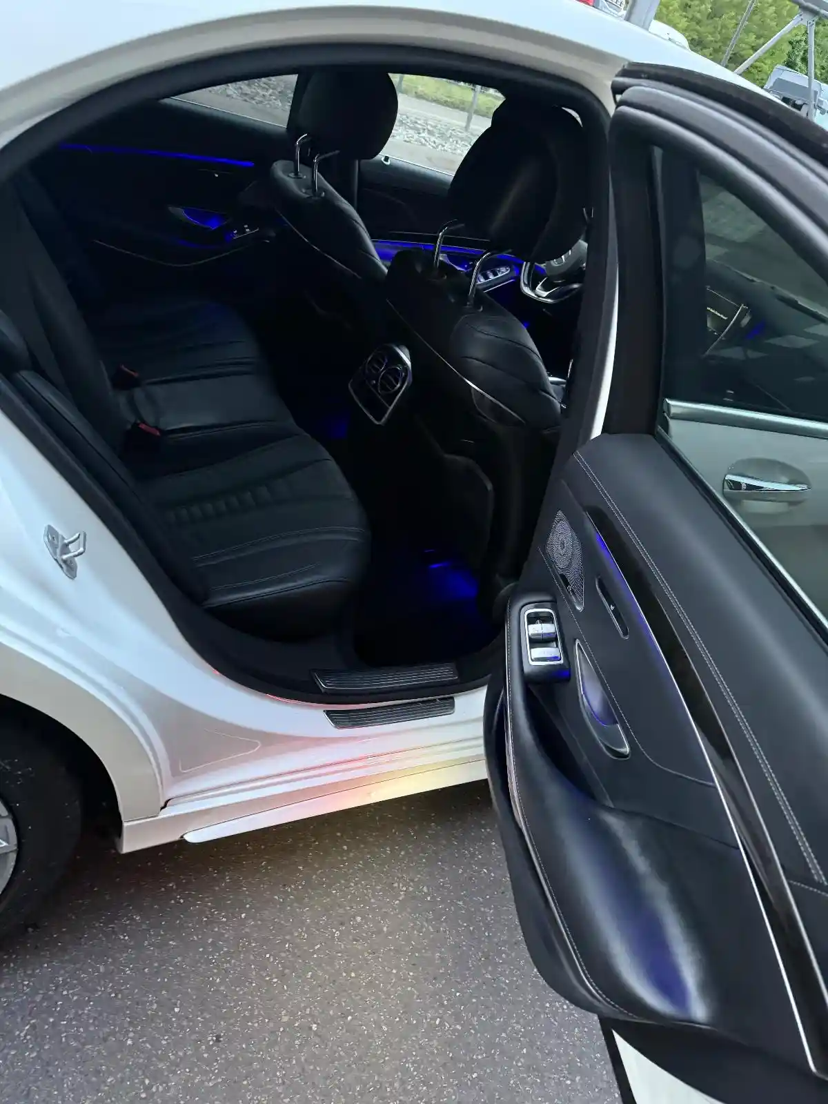 Mercedes-Benz S 400