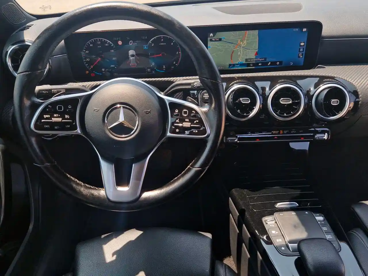 Mercedes-Benz A 180