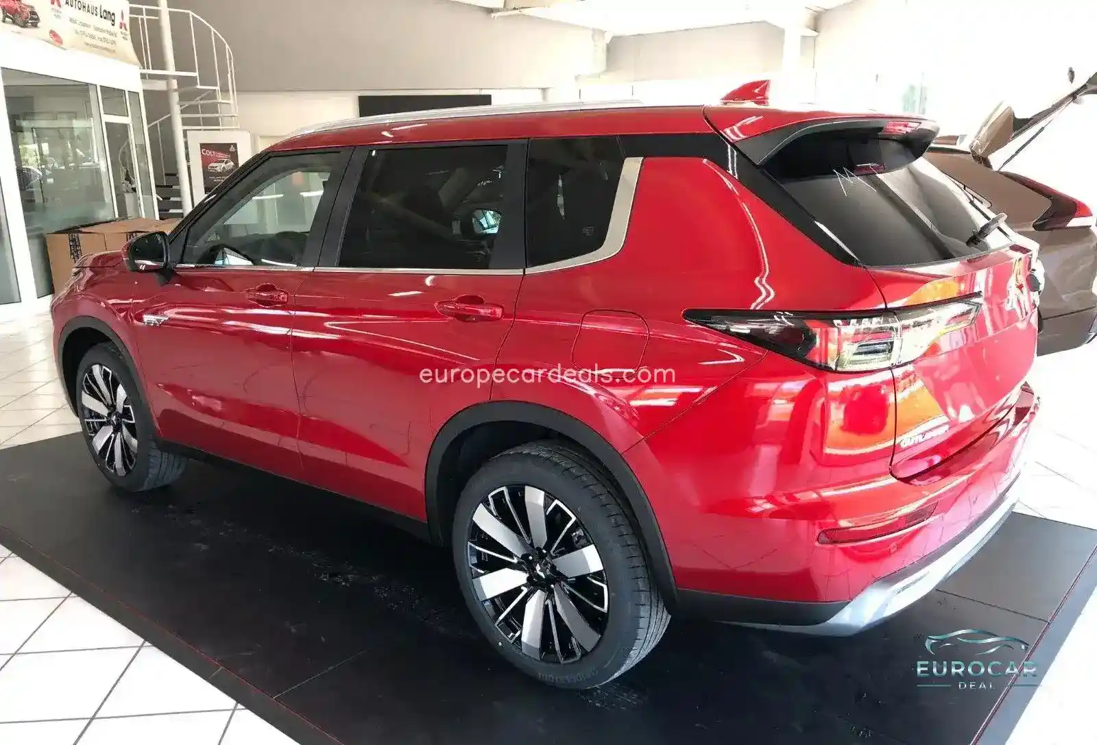 Mitsubishi Plug-in Hybrid Outlander