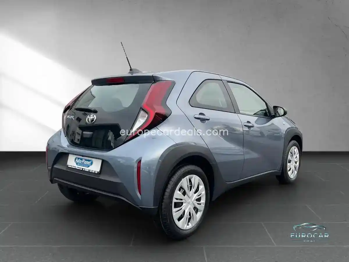 Toyota Aygo (X)