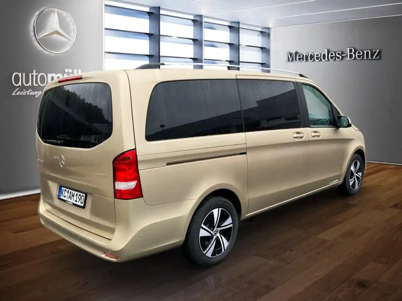 Mercedes-Benz V 250
