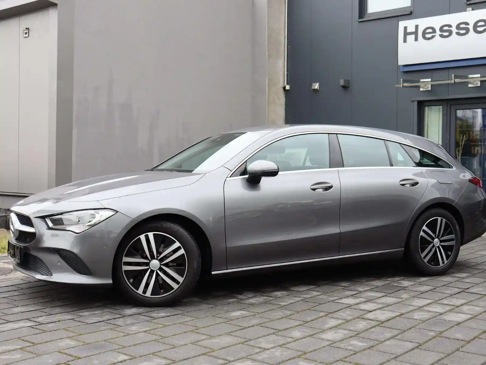 Mercedes-Benz CLA 200