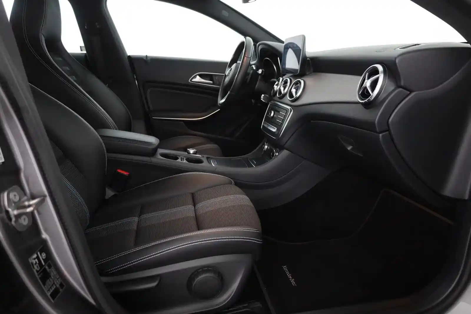 Mercedes-Benz CLA 200 Shooting Brake