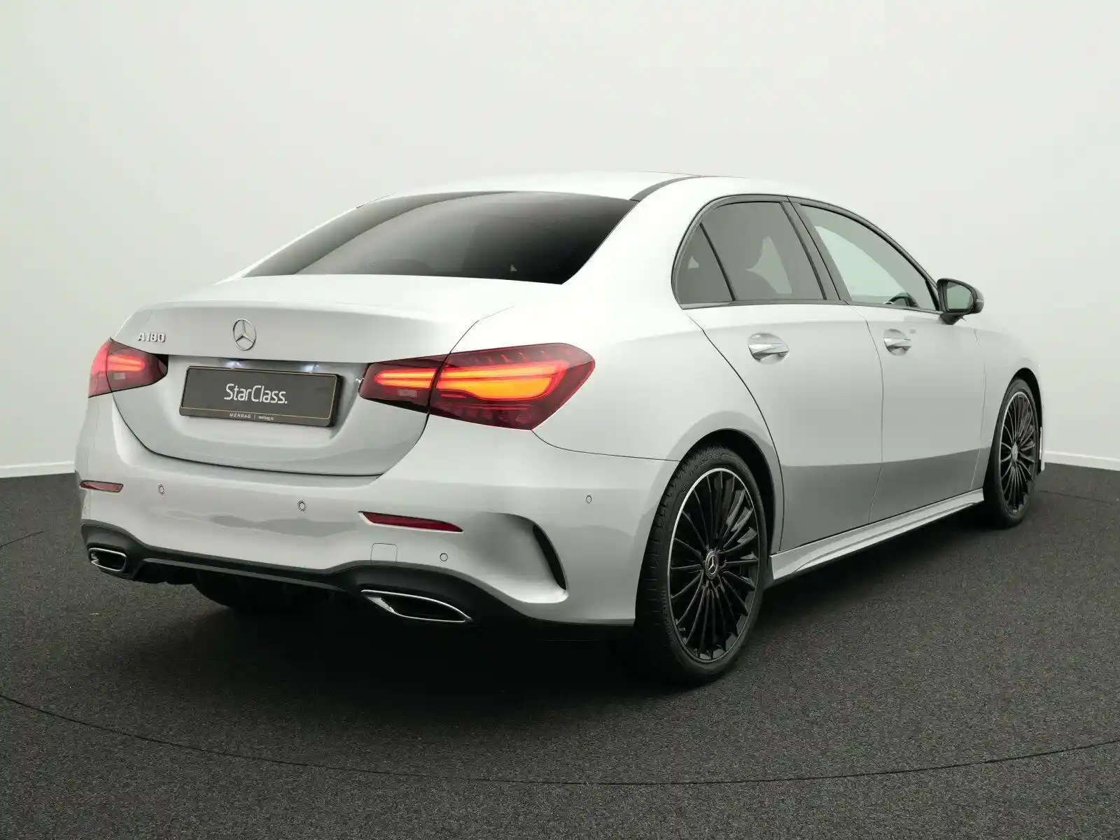Mercedes-Benz A 180
