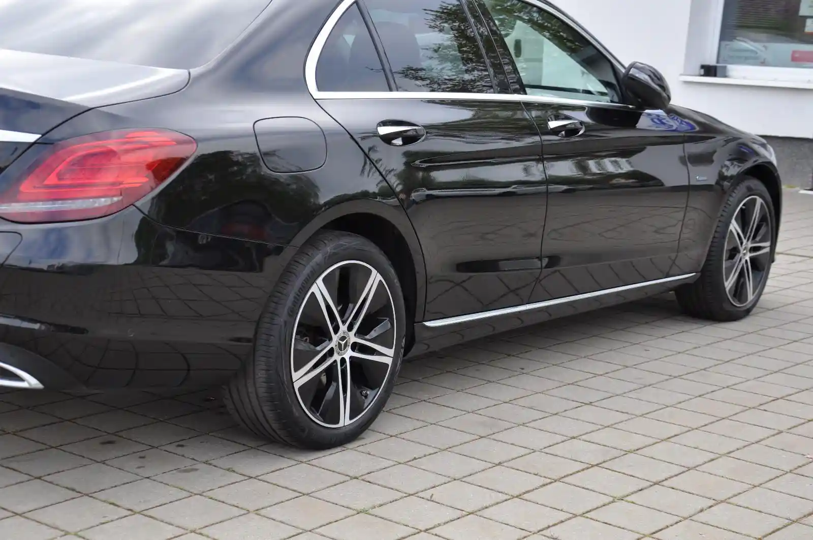 Mercedes-Benz C 300