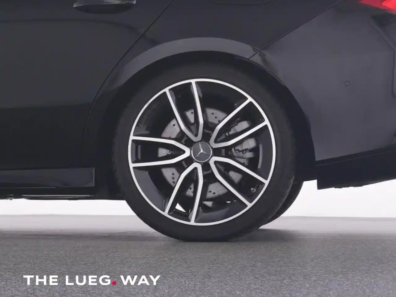 Mercedes-Benz CLA 35 AMG Shooting Brake