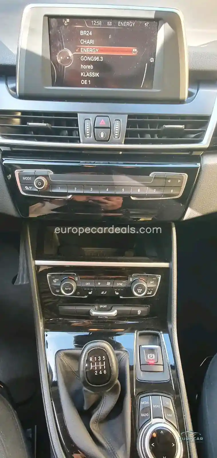 BMW 218