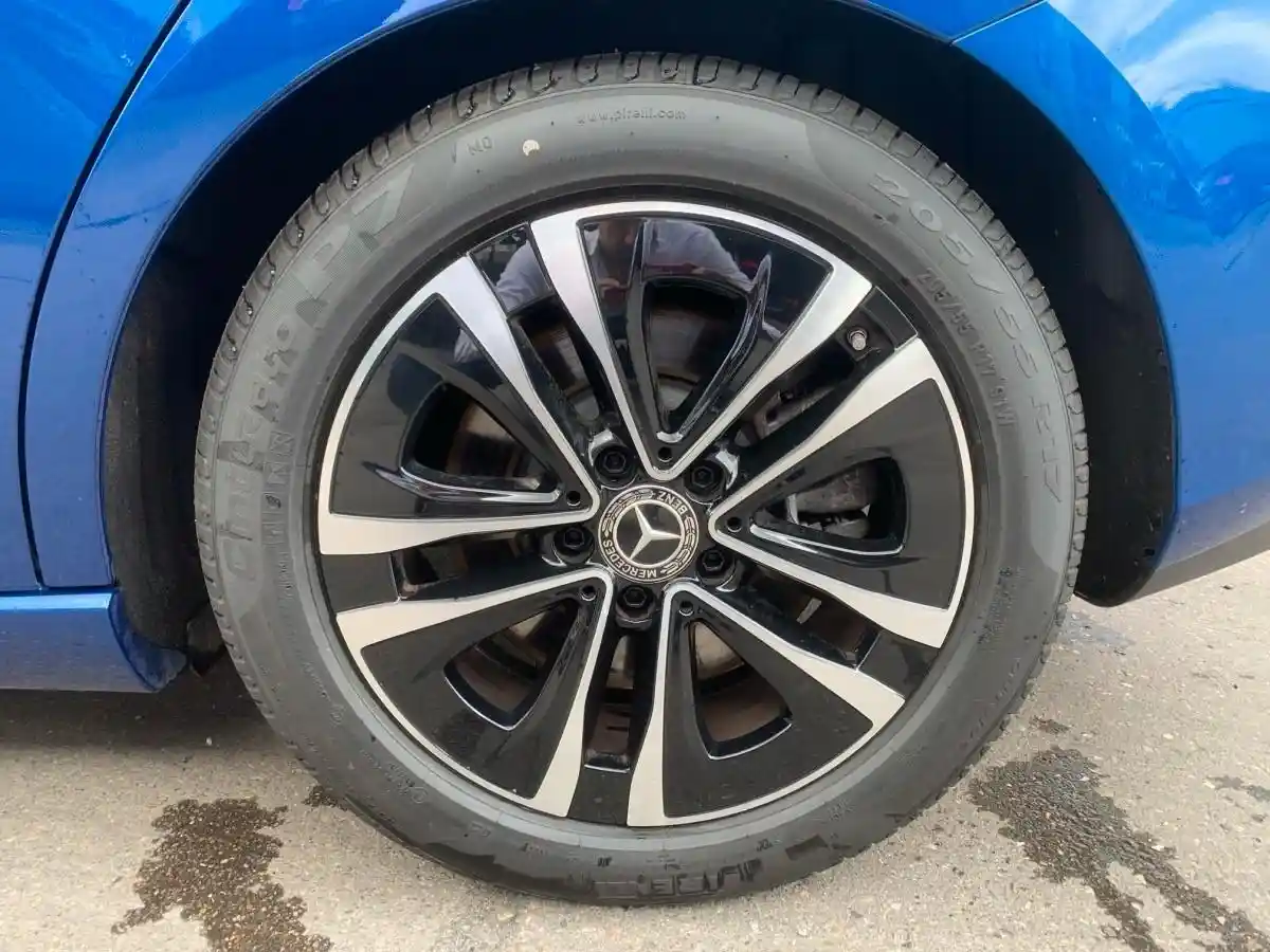 Mercedes-Benz B 250