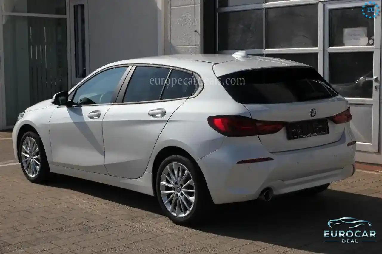 BMW 118