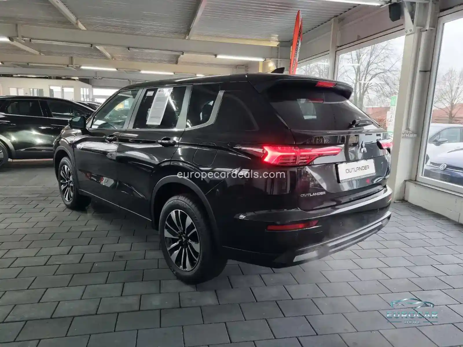 Mitsubishi Plug-in Hybrid Outlander