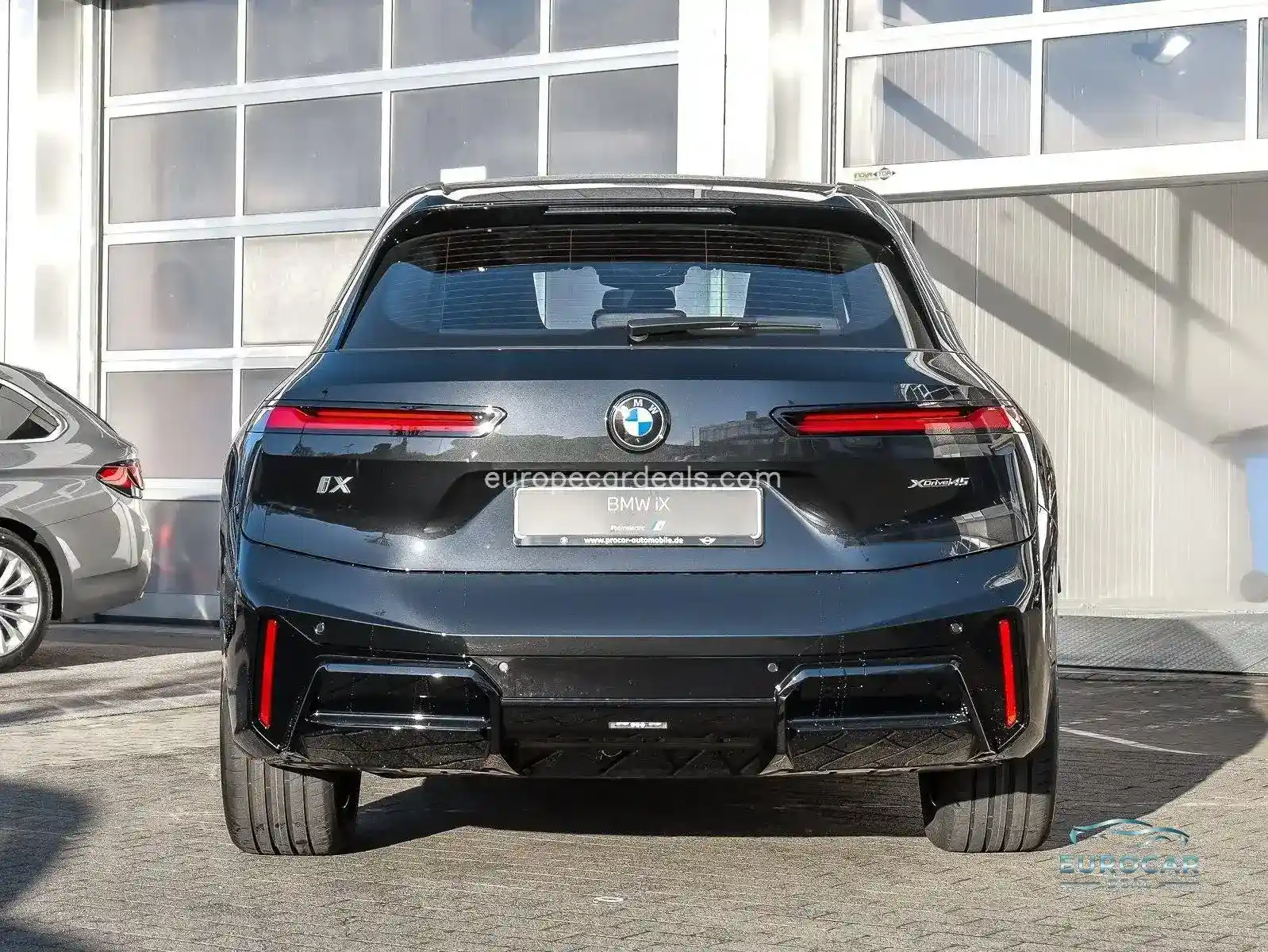 BMW iX