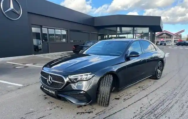 Mercedes-Benz E 300