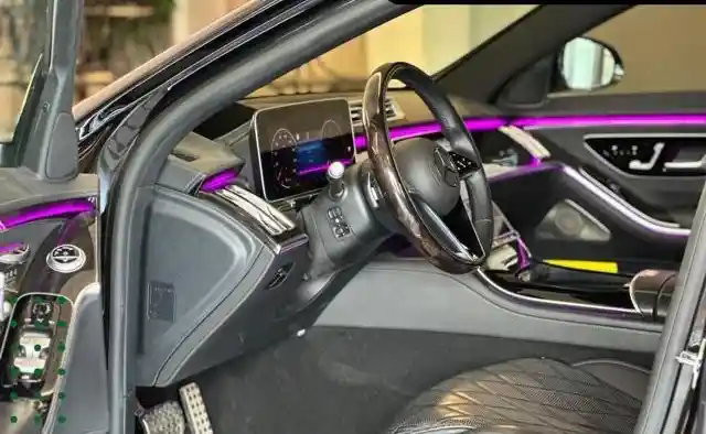 Mercedes-Benz S 400