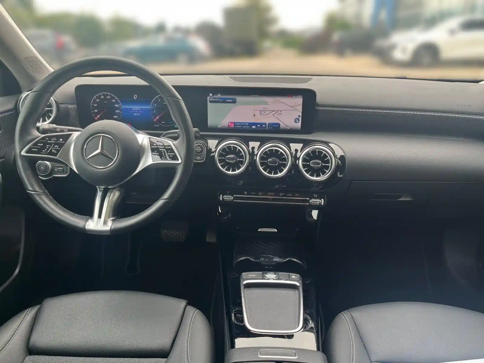 Mercedes-Benz A 200