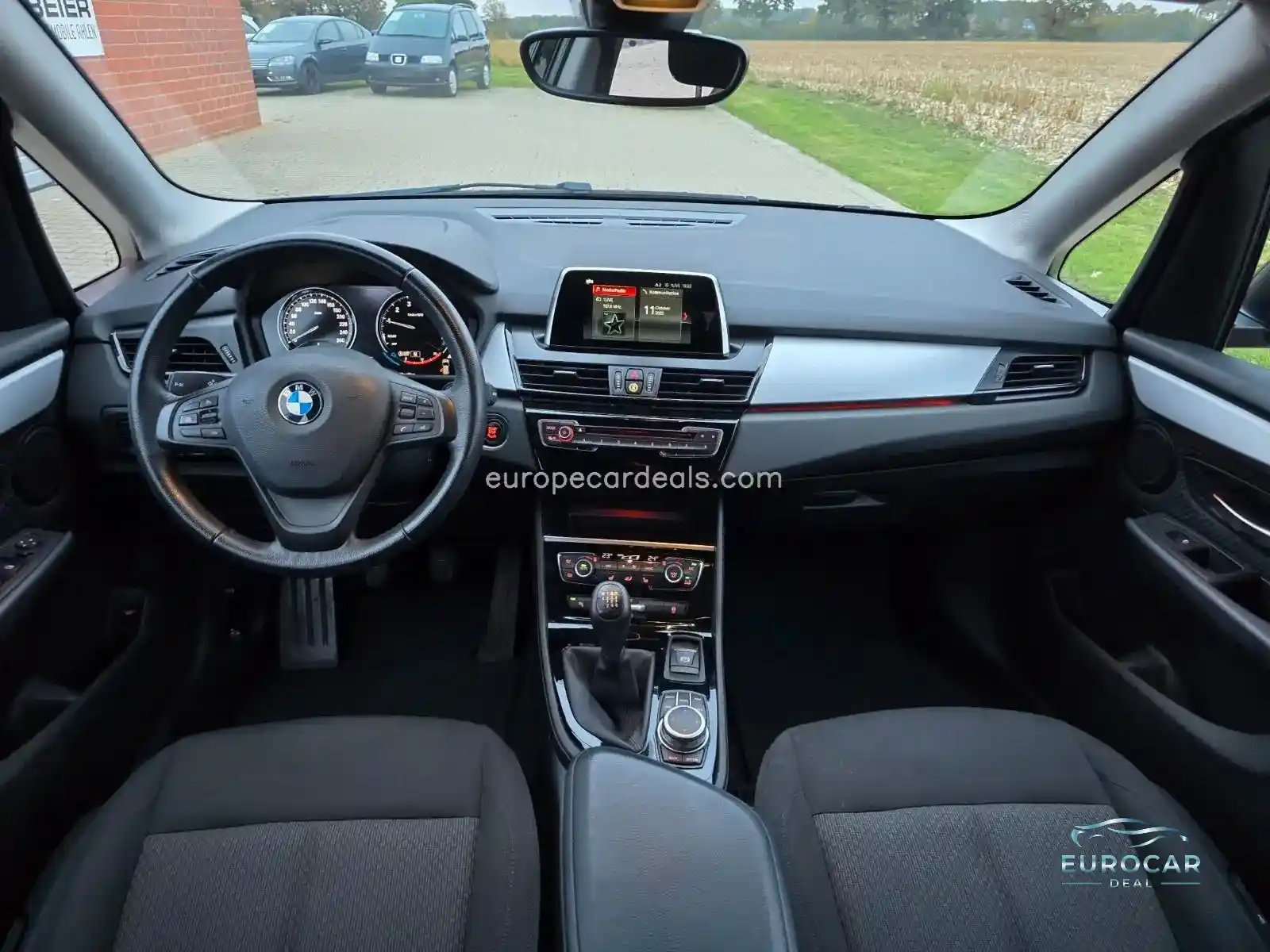 BMW 218