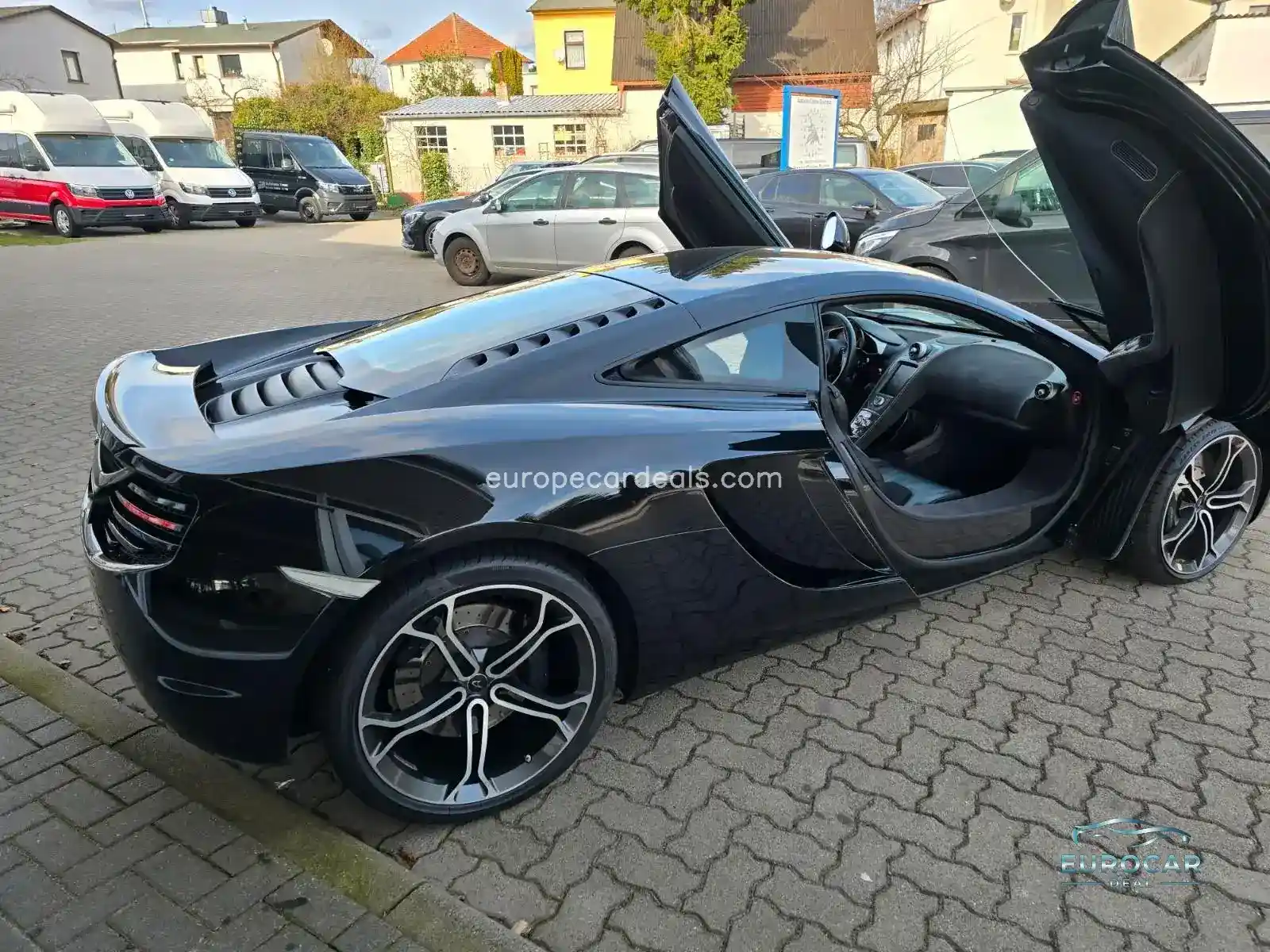 McLaren MP4-12C