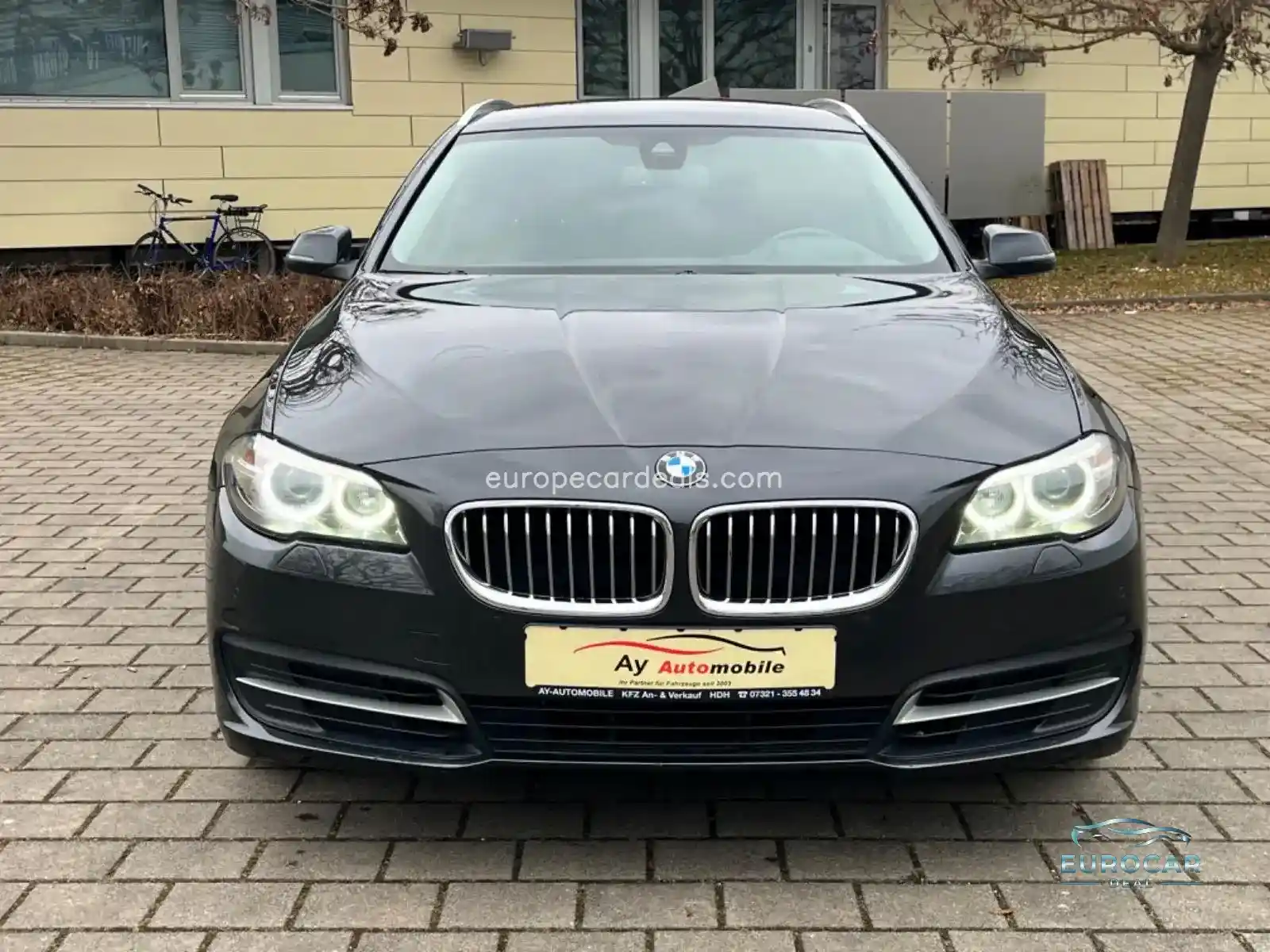 BMW 525